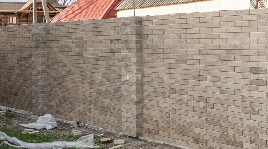 Гиперпресованный кирпич завода Fashion Brick блоки заборные для столбов купить по цене производителя от завода производителя