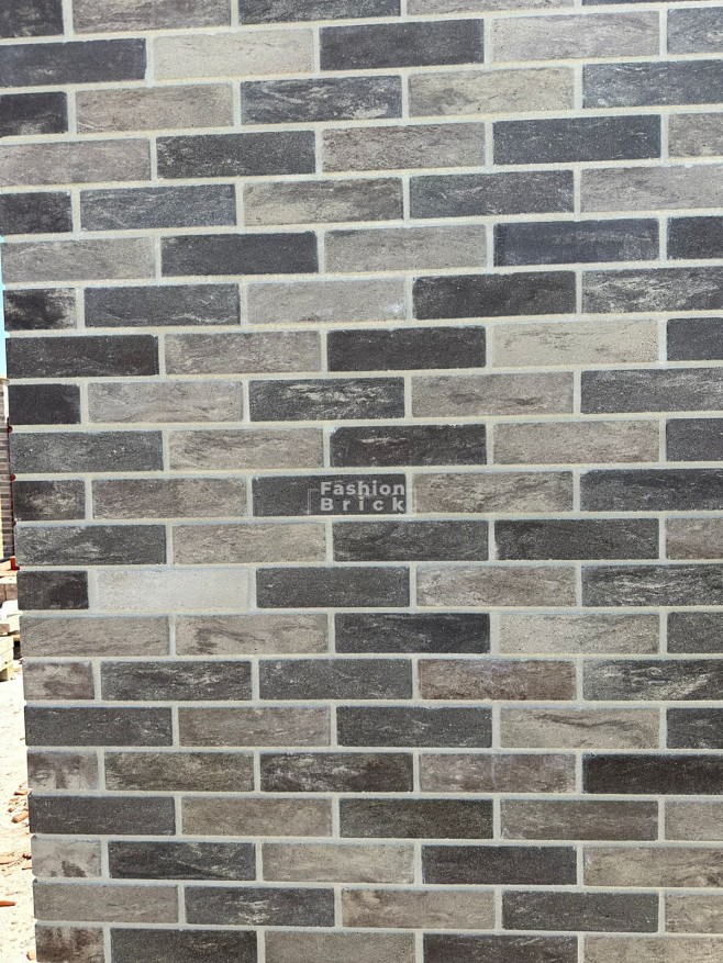 Гиперпресованный кирпич Fashion Brick завод Литос производство блоки для заборов и столбов от завода