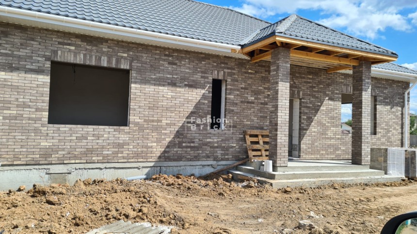 Fashion Brick производитель завод кирпича и блоков производство кирпичные блоки для заборов и столбов от завода