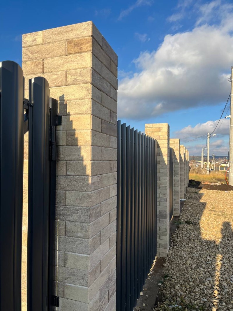 Завод кирпича и квадроблоков ФэшнБрик, тетрис блоки производство кирпичные блоки для заборов и столбов с доставкой от завода Литос