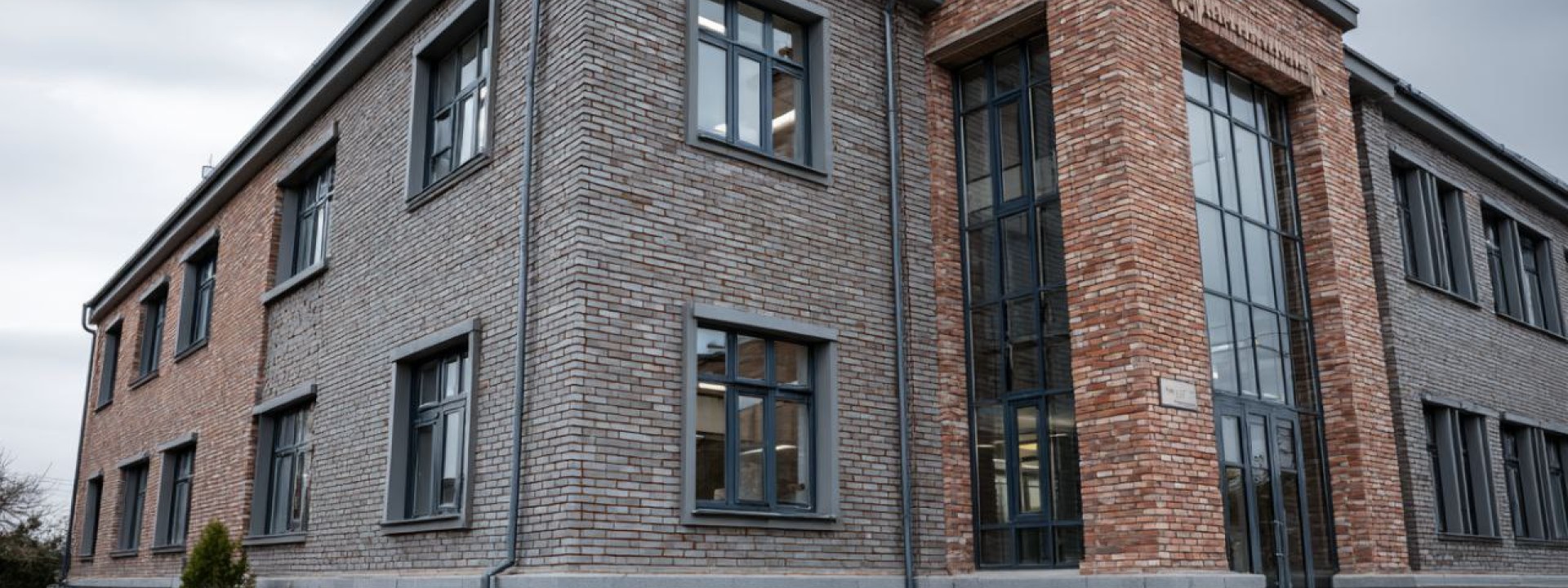 Блоки заборные для столбов купить по цене производителя с доставкой от завода в Гуково