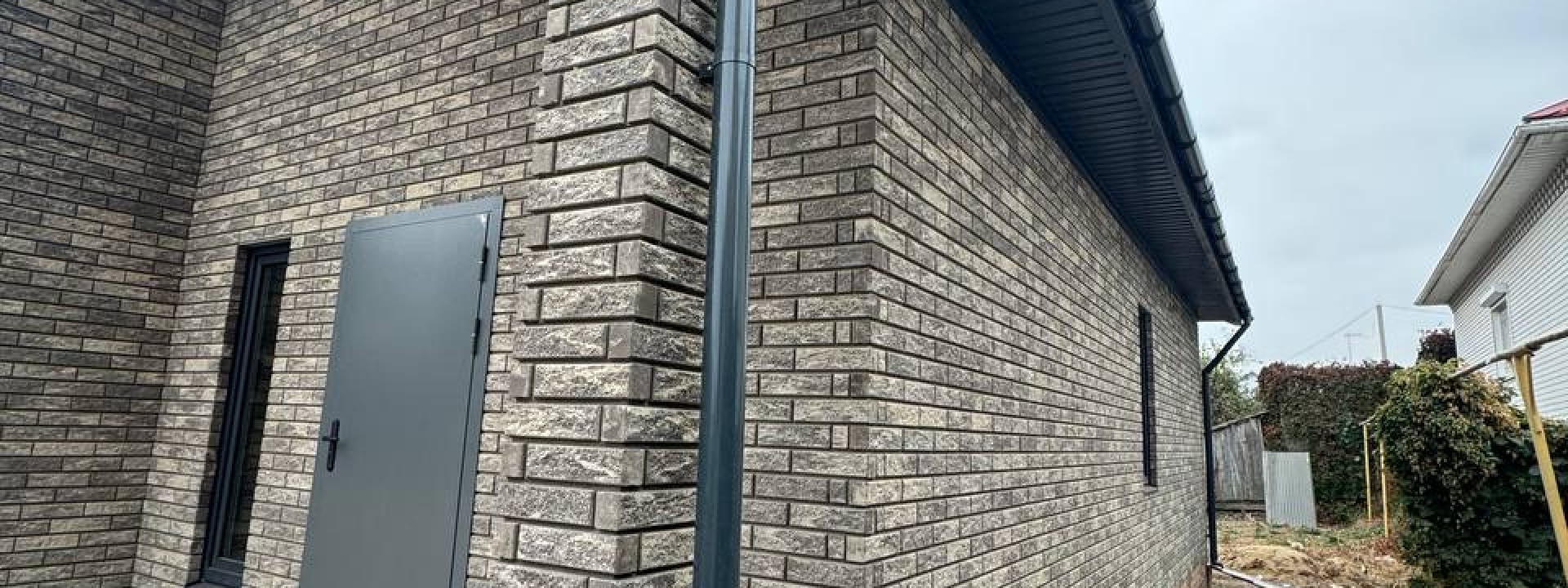 Купить дешевые блоки для заборов в Краснодаре