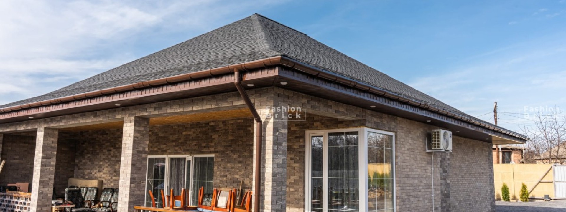 Производители заборных блоков в России, цены 2025 на кирпич и блоки