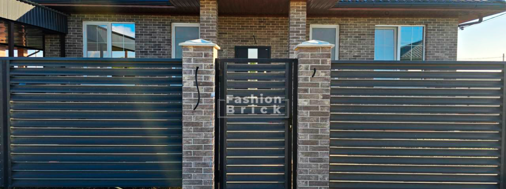 Самые экономичные варианты забора для дачи